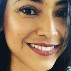 Meet your Posher, Vi